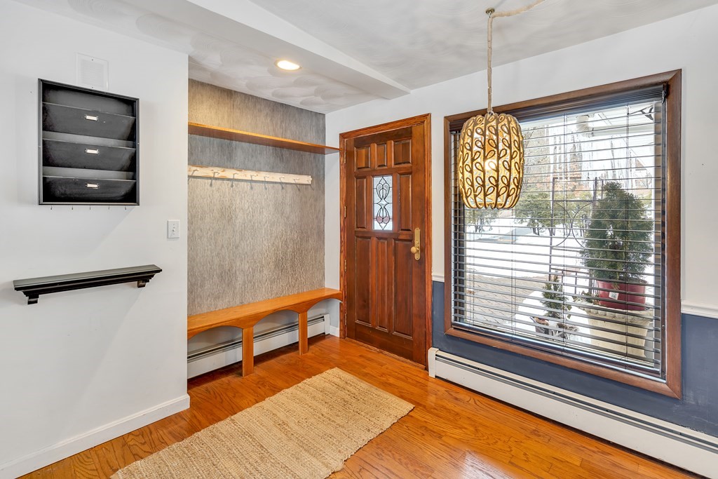 52 Clarissa Road Chelmsford, MA 01824 - Photo 1 of 42 Gallery Image 1