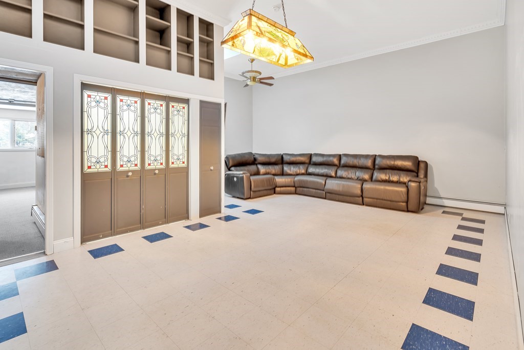 52 Clarissa Road Chelmsford, MA 01824 - Photo 11 of 42 Gallery Image 11