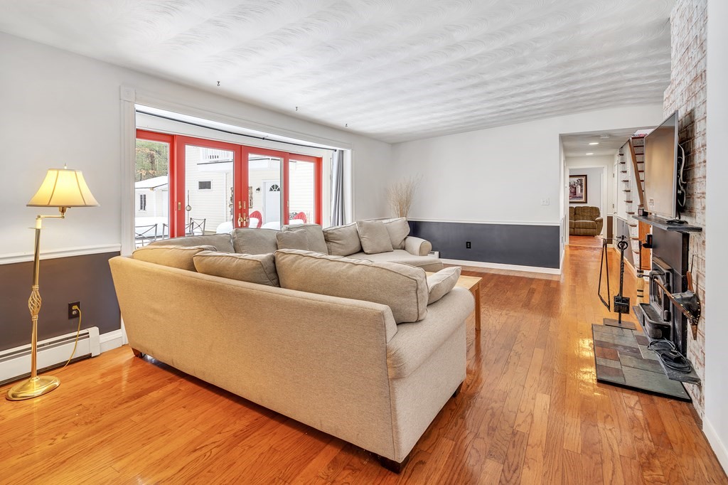 52 Clarissa Road Chelmsford, MA 01824 - Photo 15 of 42 Gallery Image 15