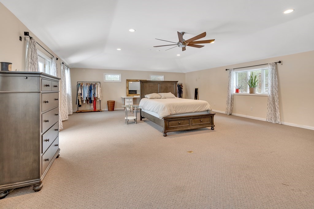 52 Clarissa Road Chelmsford, MA 01824 - Photo 37 of 42 Gallery Image 37