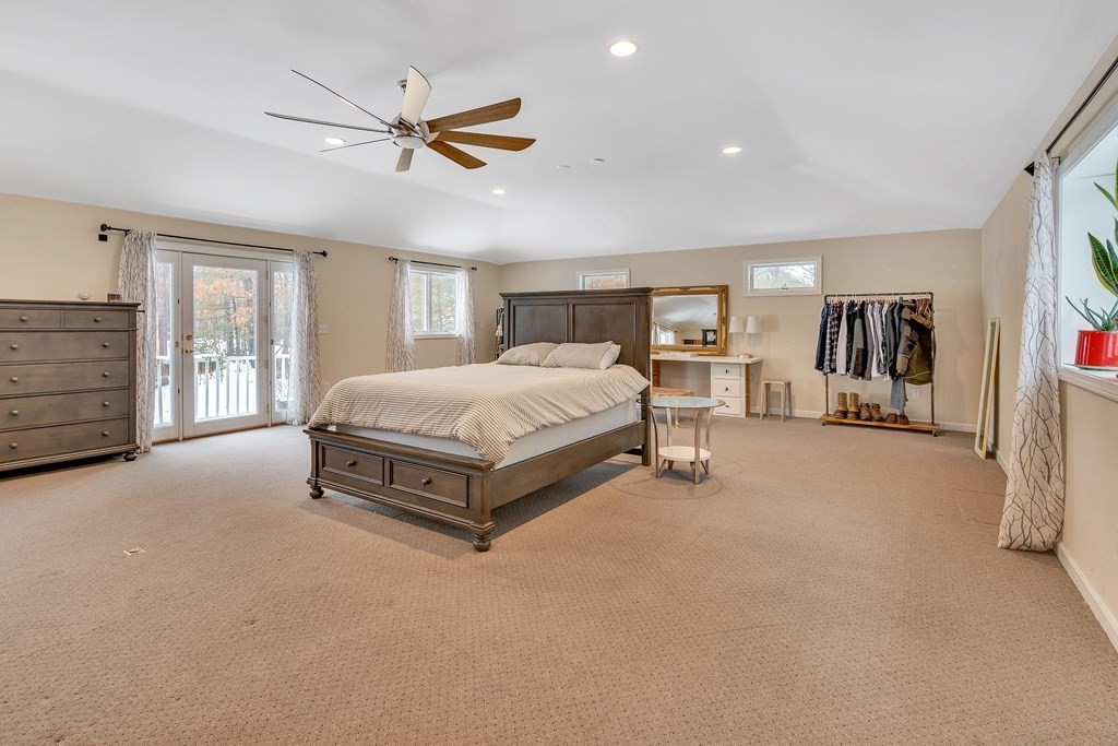 52 Clarissa Road Chelmsford, MA 01824 - Photo 39 of 42 Gallery Image 39