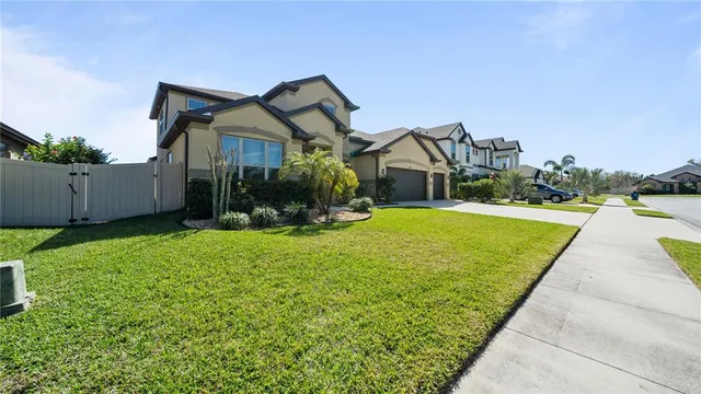 $789,900 | 13085 Utopia Loop, Bradenton, FL 34211