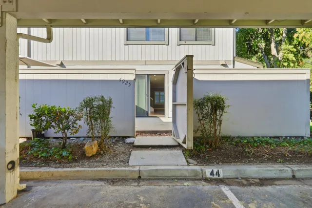 $869,000 | 4925 Flat Rock Circle, San Jose, CA 95136