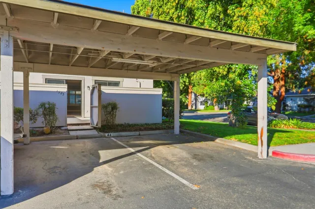 $869,000 | 4925 Flat Rock Circle, San Jose, CA 95136