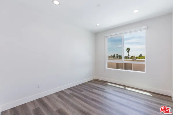 $5,150 | 857 North Hayworth Avenue, Unit 202, Los Angeles, CA 90046
