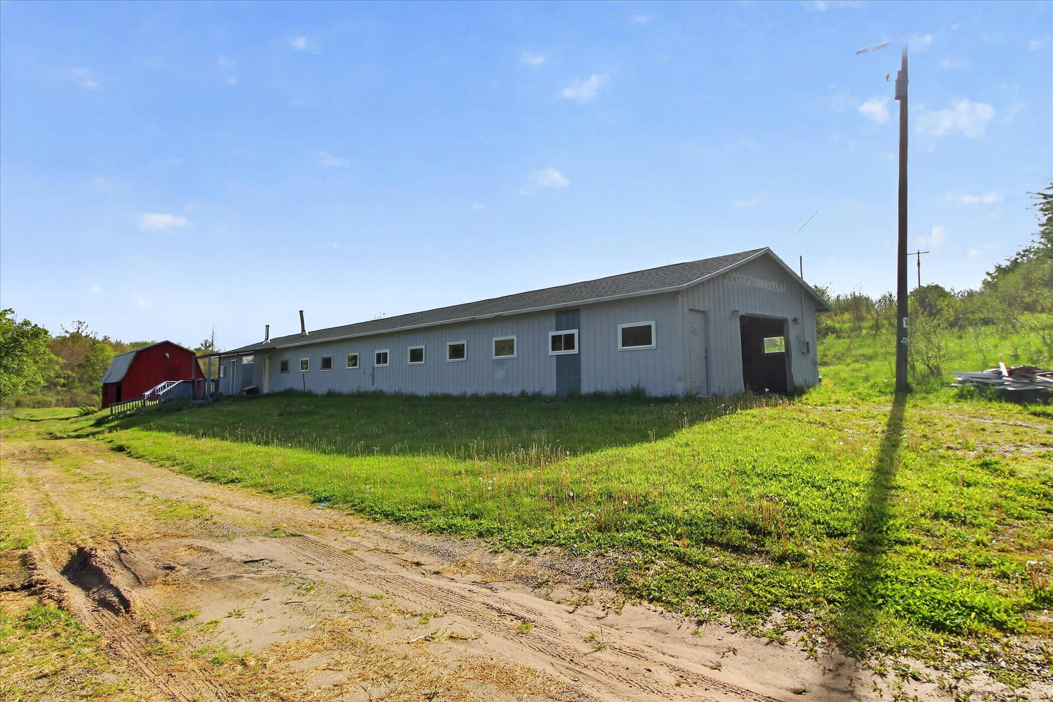 18426 14 Mile Road Leroy, MI 49655 - Photo 36 of 40 03-104-N-Andrea-Ln-St-Louis-Windowstill