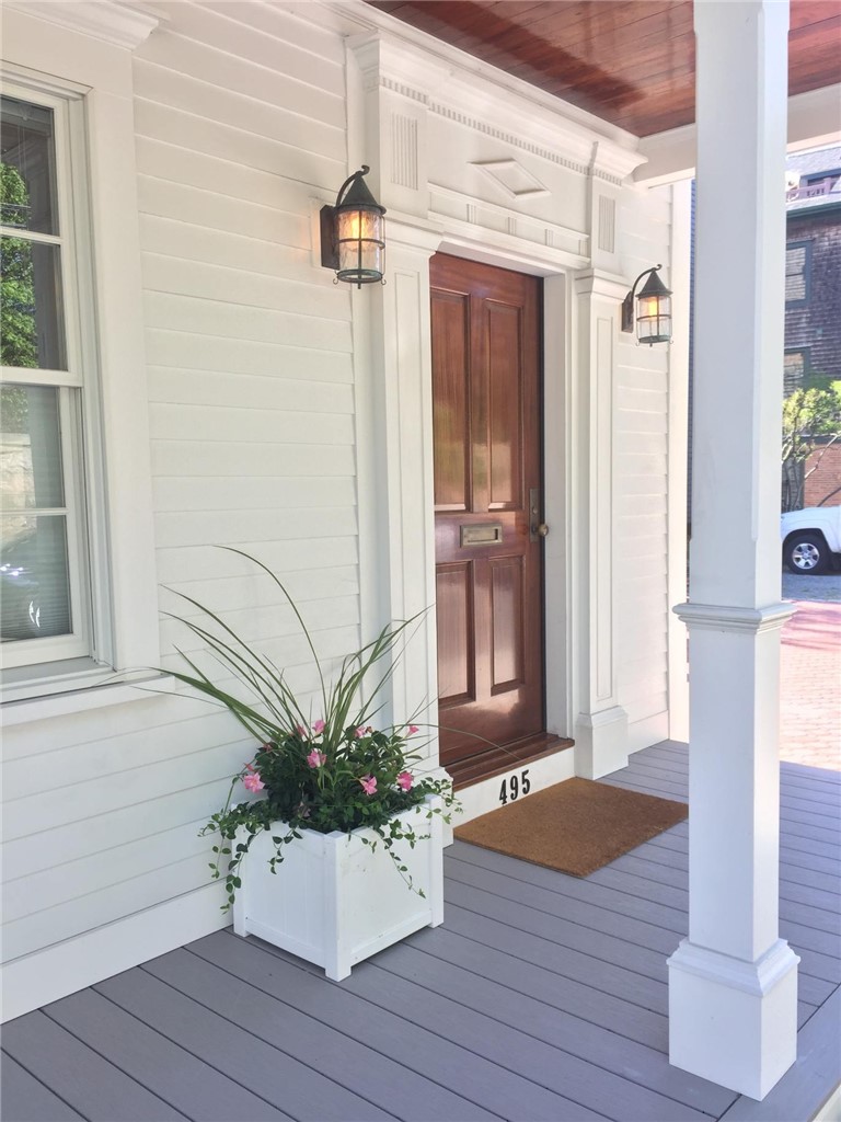 495 Spring Street Newport, RI 02840 - Photo 3 of 44 Gallery Image 3