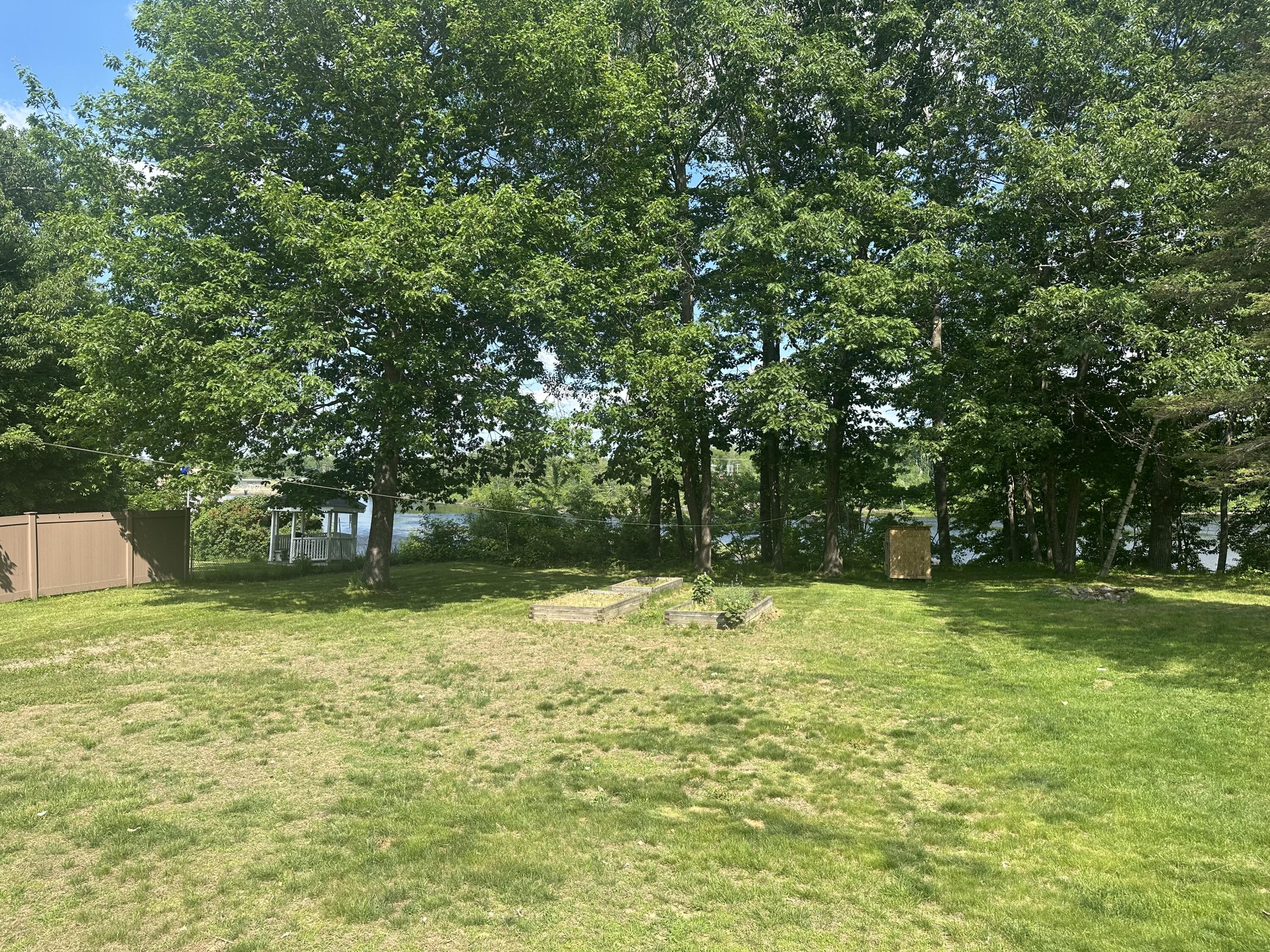 37 Penobscot Avenue Howland, ME 04448 - Photo 7 of 31 IMG_8687