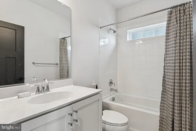 $4,500 | 1333 Eastern Avenue Northeast, Capitol Heights, MD 20743