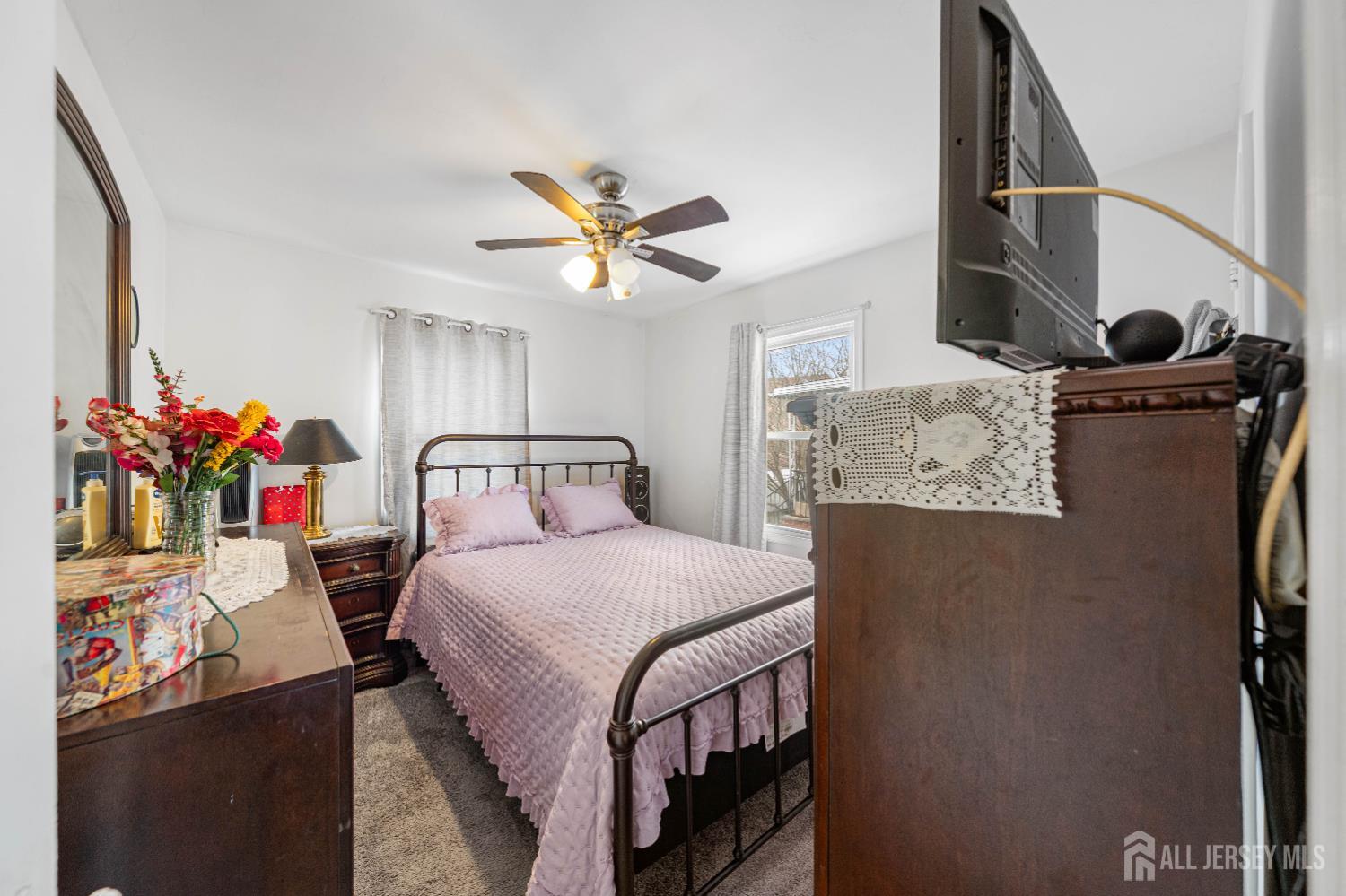 78 Spring Street Woodbridge, NJ 07095 - Photo 5 of 17