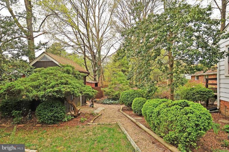 1909 Jamestown Road Alexandria, VA 22308 - Photo 27 of 30 Exterior #4