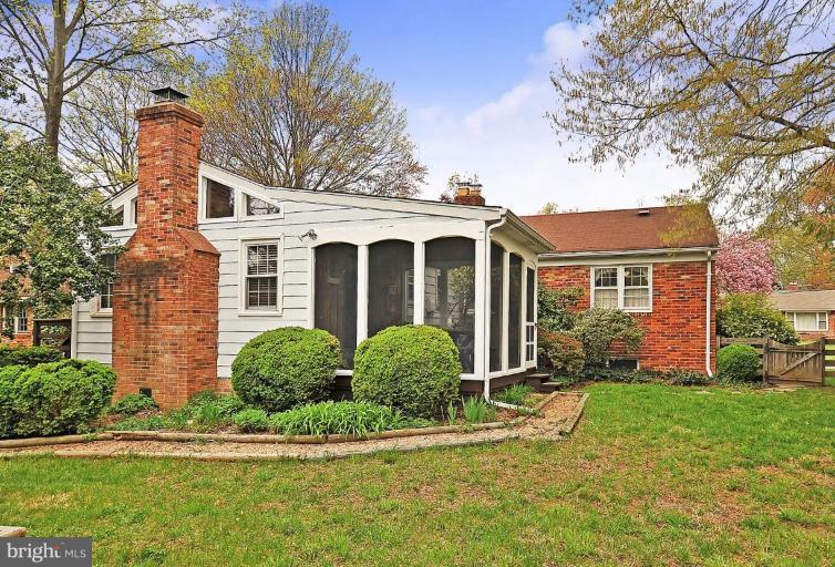 1909 Jamestown Road Alexandria, VA 22308 - Photo 30 of 30 Exterior #3