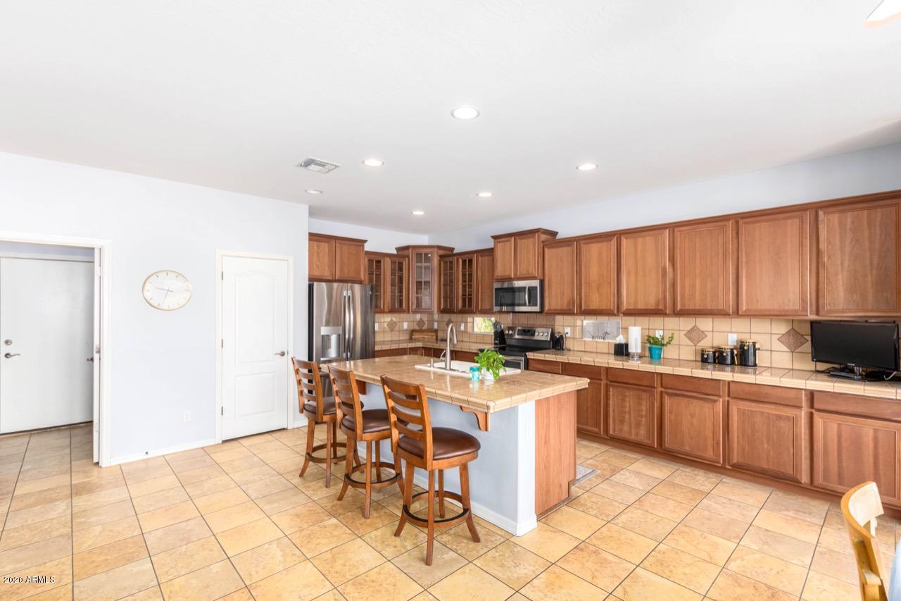 15126 West Boca Raton Road Surprise, AZ 85379 - Photo 9 of 28 Boca Raton 10