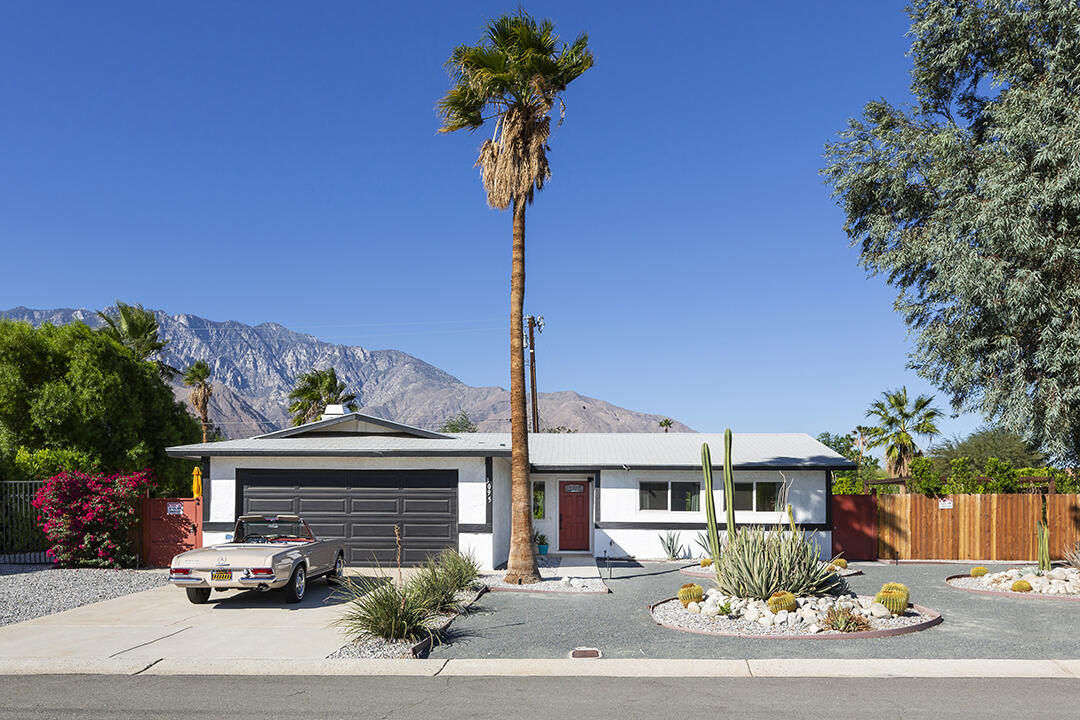 3095 North Chuperosa Road Palm Springs, CA 92262 - Photo 1 of 45 03