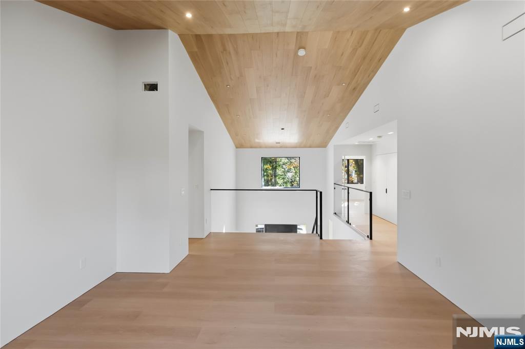 589 Piermont Road Demarest, NJ 07627 - Photo 27 of 41 Gallery Image 27