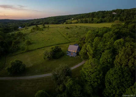 $1,695,000 | 1504 County Road 83, Pine Plains, NY 12567