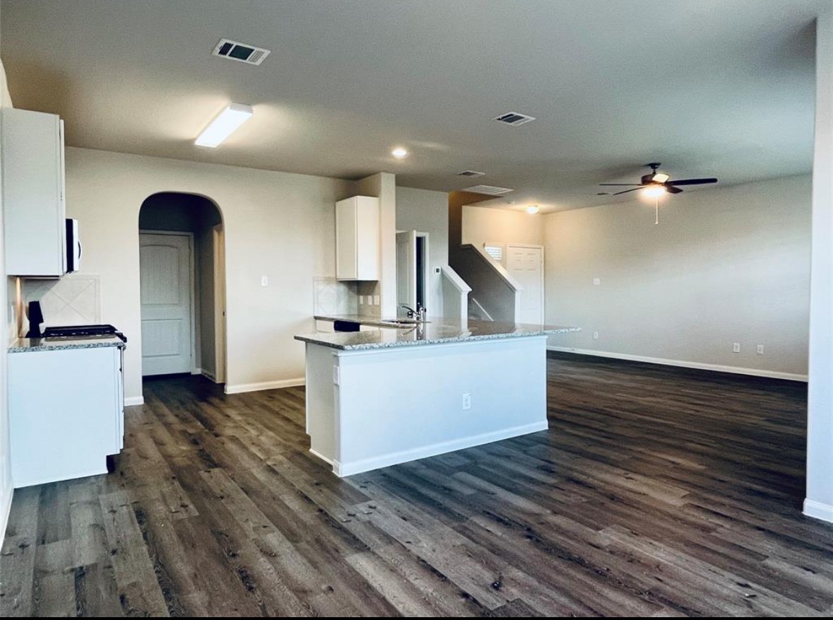 4807 Blue Jacaranda Way Spring, TX 77373 - Photo 6 of 20 Gallery Image 6