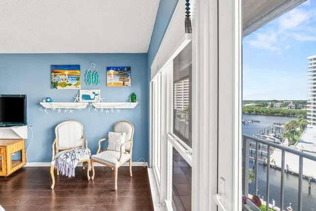 $1,585,000 | 4301 North Ocean Boulevard, Unit 708, Boca Raton, FL 33431