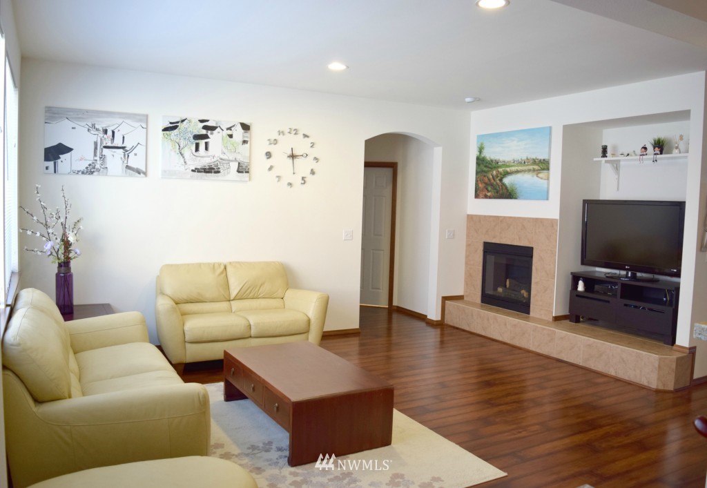 22911 41st Drive Southeast Bothell, WA 98021 - Photo 6 of 22 Gallery Image 6