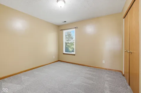 $390,000 | 1161 West Willow Run Court, Mooresville, IN 46158