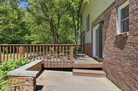 $390,000 | 1161 West Willow Run Court, Mooresville, IN 46158