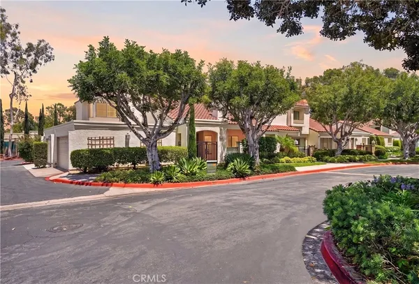$995,000 | 104 Navarre, Irvine, CA 92612
