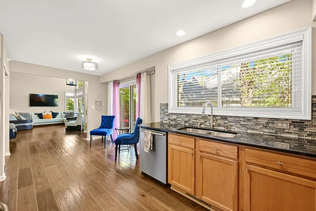 $389,900 | 14241 Waterford Square Drive, New Berlin, WI 53151