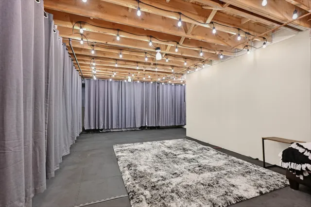 $389,900 | 14241 Waterford Square Drive, New Berlin, WI 53151