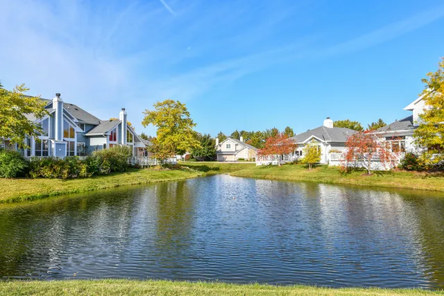 $389,900 | 14241 Waterford Square Drive, New Berlin, WI 53151