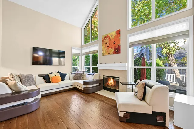 $389,900 | 14241 Waterford Square Drive, New Berlin, WI 53151