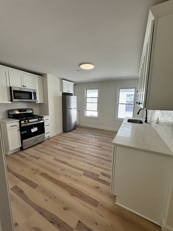 605 Millbury Street Worcester, MA 01607 - Photo 21 of 33