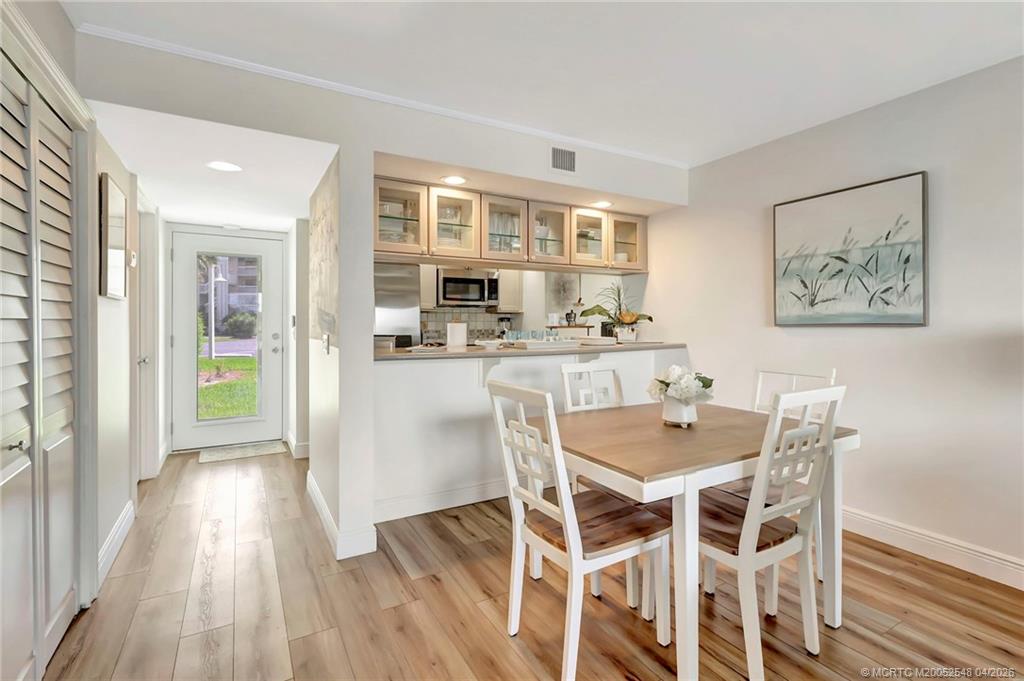 40 Northeast Plantation Road, Unit 107 Jensen Beach, FL 34957 - Photo 19 of 35