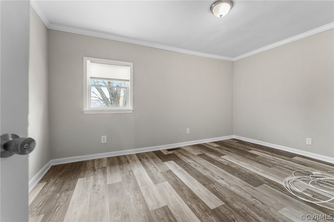 452 Harding Street Petersburg, VA 23803 - Photo 21 of 39 a view of room with wooden floor and fan