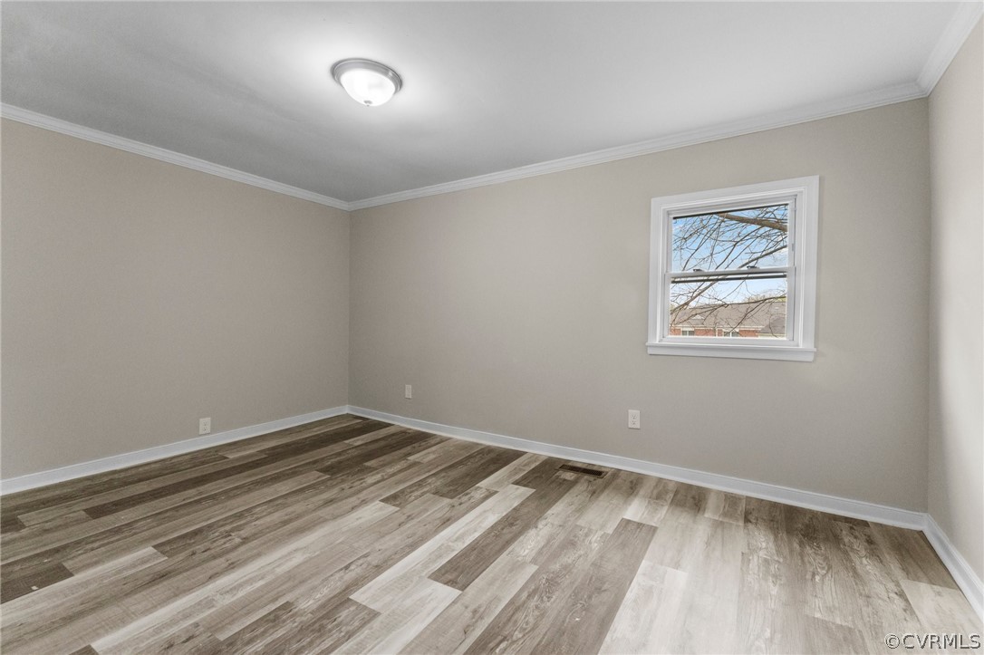 452 Harding Street Petersburg, VA 23803 - Photo 38 of 39 a view of room with wooden floor