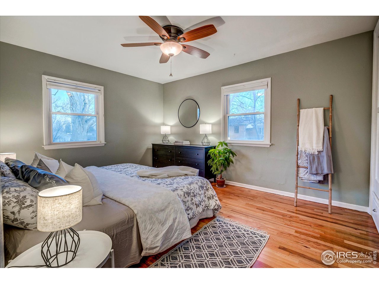 4 Sunset Circle Longmont, CO 80501 - Photo 7 of 12 Gorgeous hardwood floors