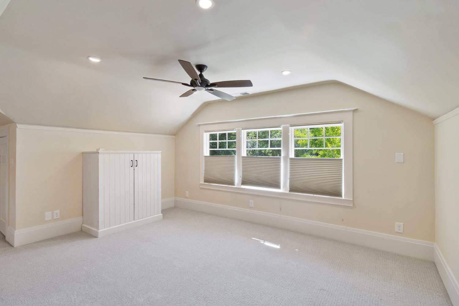 1705 H Street Sacramento, CA 95811 - Photo 29 of 50 a view of an empty room with a window