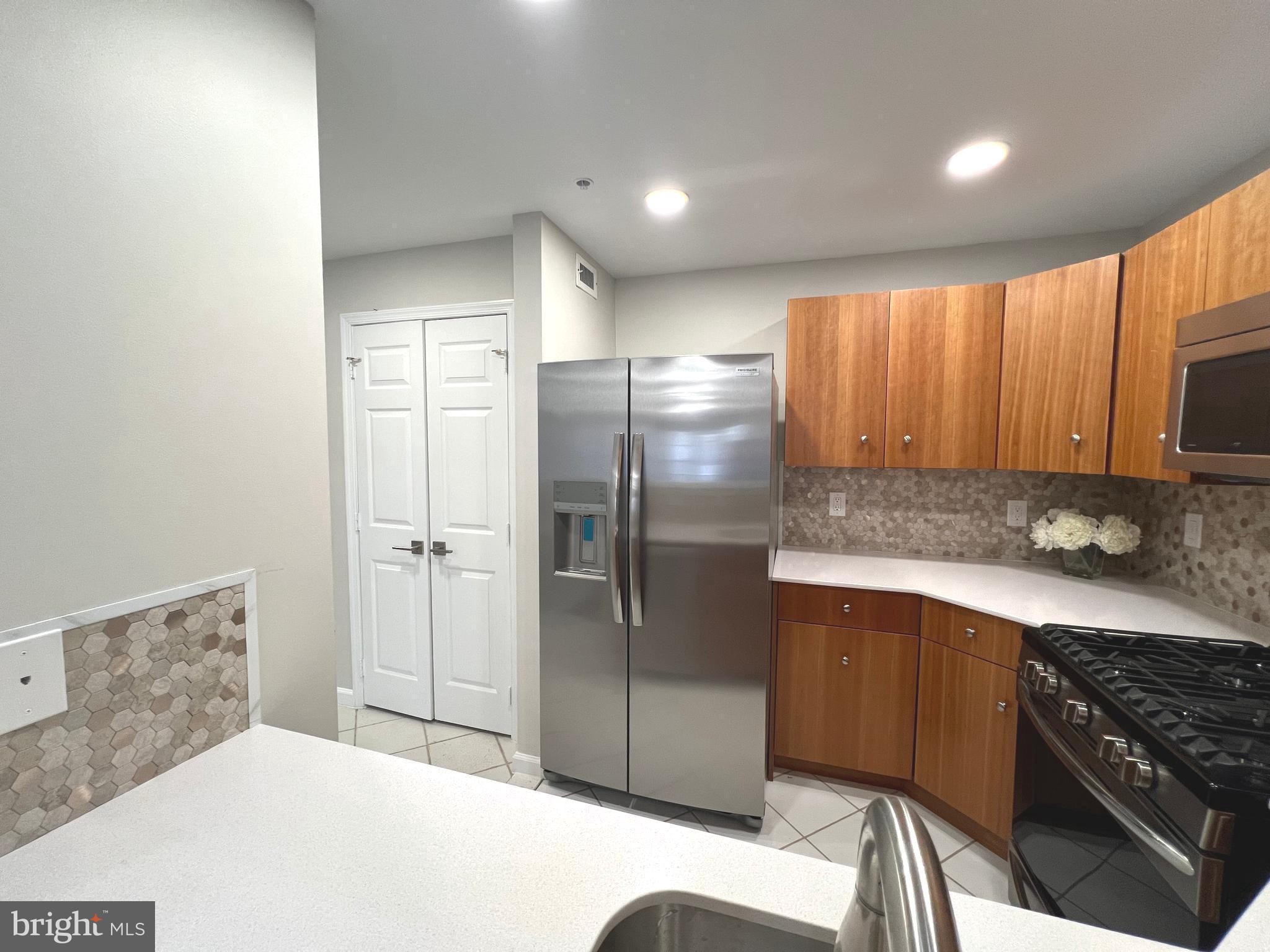 12020 Taliesin Place, Unit 34 Reston, VA 20190 - Photo 14 of 49