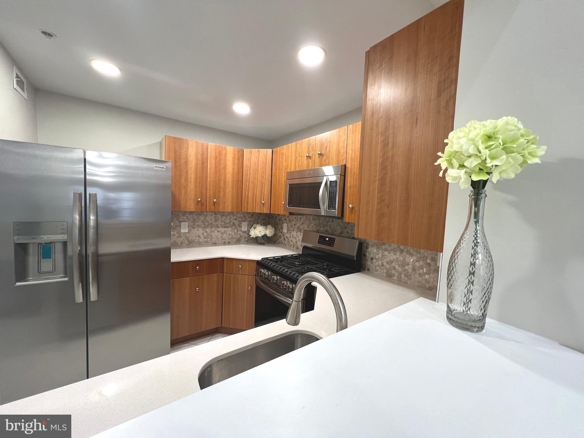 12020 Taliesin Place, Unit 34 Reston, VA 20190 - Photo 15 of 49