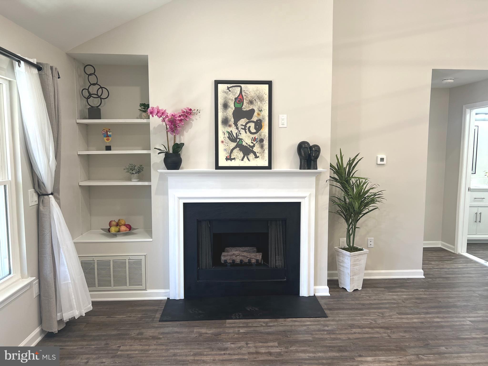 12020 Taliesin Place, Unit 34 Reston, VA 20190 - Photo 3 of 49