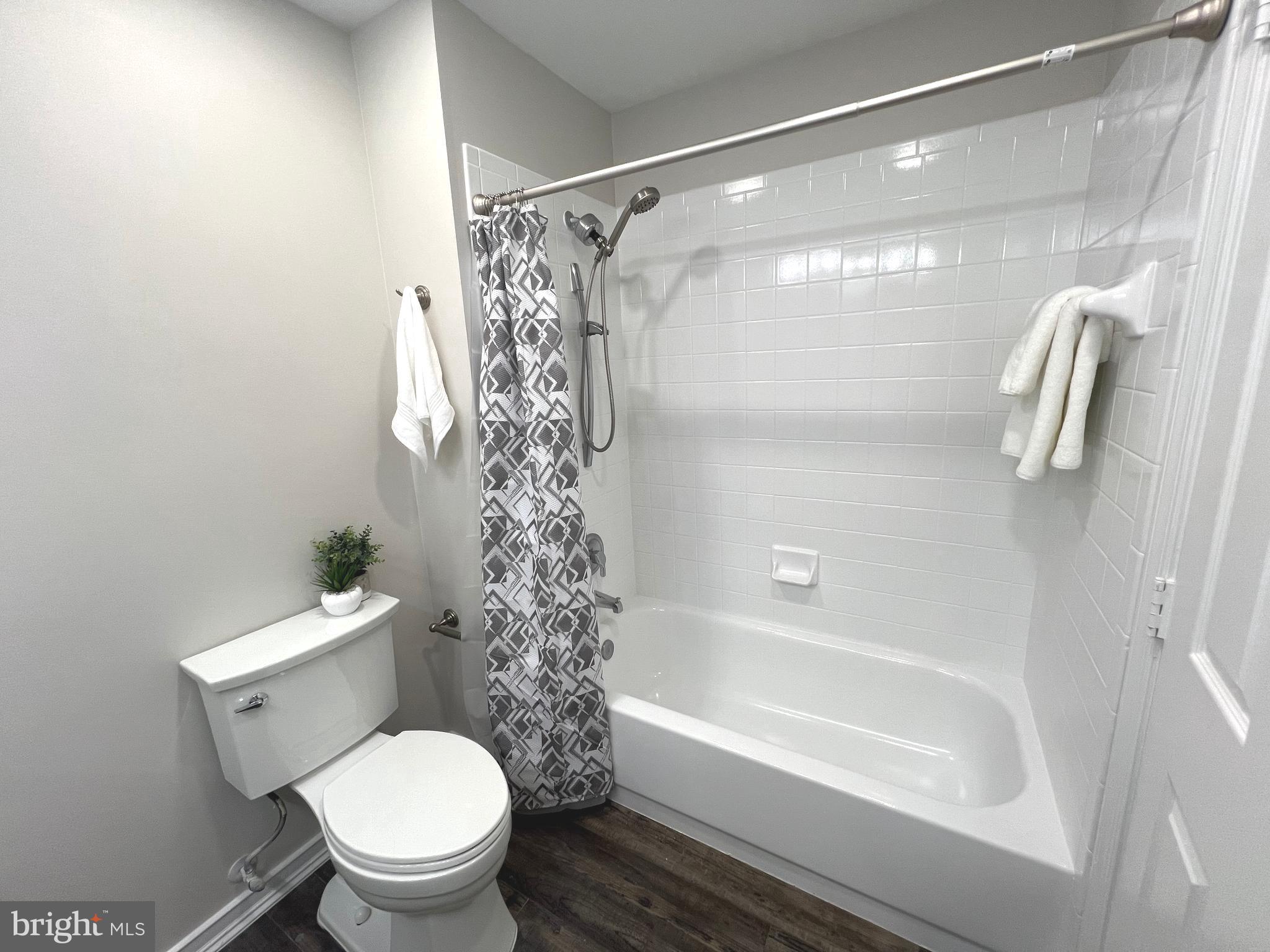 12020 Taliesin Place, Unit 34 Reston, VA 20190 - Photo 31 of 49