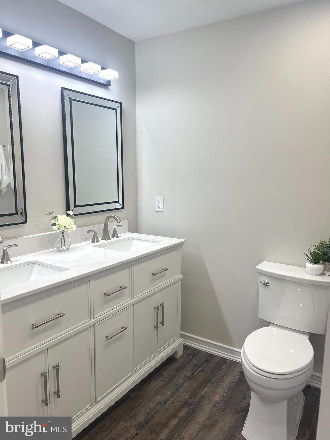 12020 Taliesin Place, Unit 34 Reston, VA 20190 - Photo 32 of 49