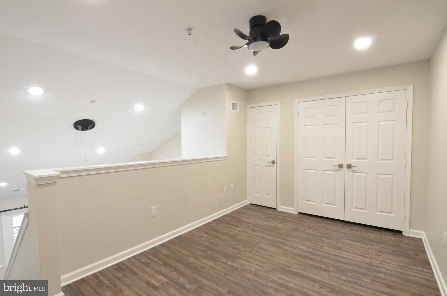 12020 Taliesin Place, Unit 34 Reston, VA 20190 - Photo 35 of 49