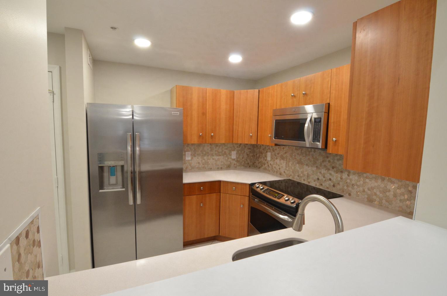 12020 Taliesin Place, Unit 34 Reston, VA 20190 - Photo 8 of 49