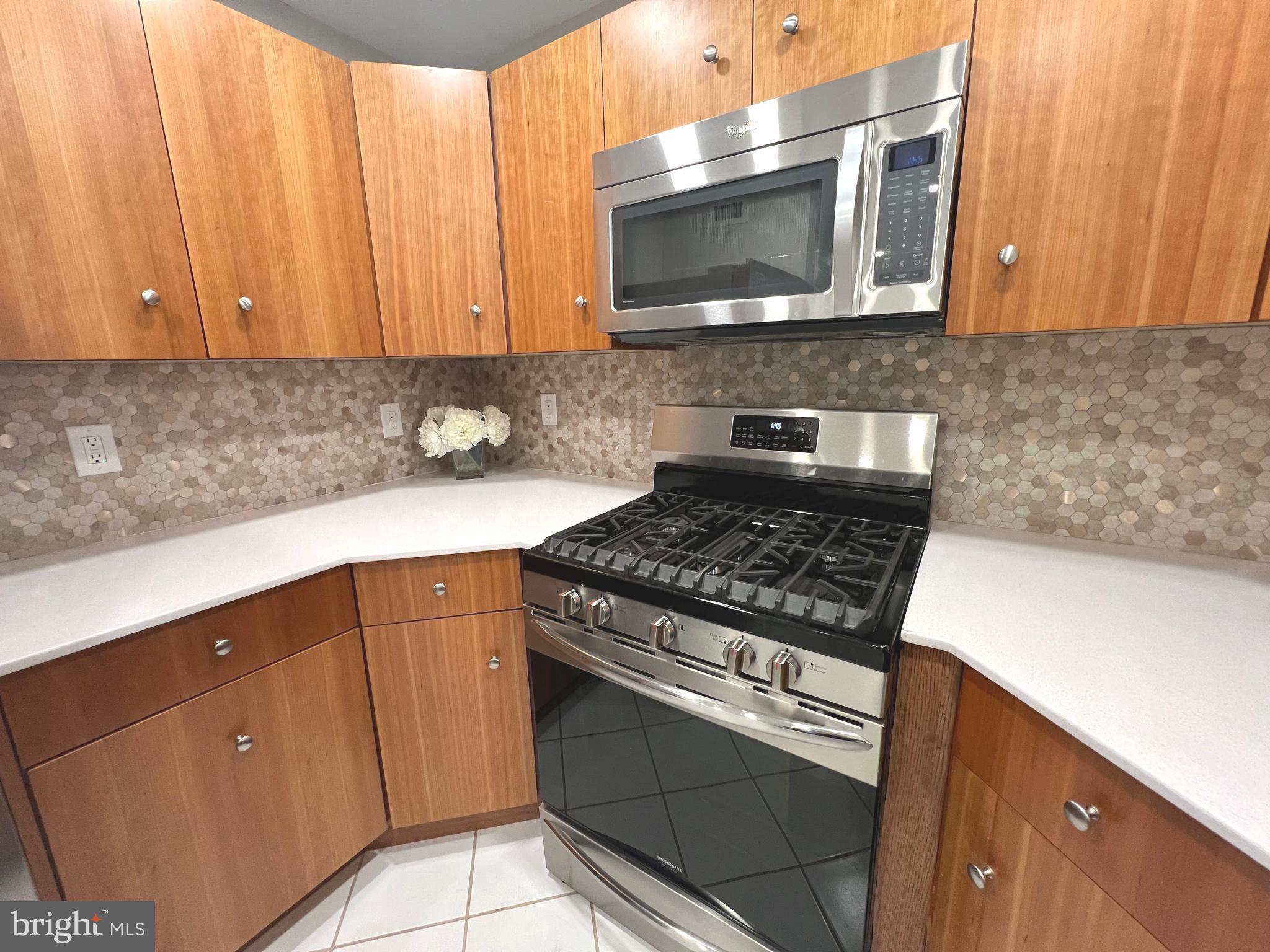 12020 Taliesin Place, Unit 34 Reston, VA 20190 - Photo 10 of 49