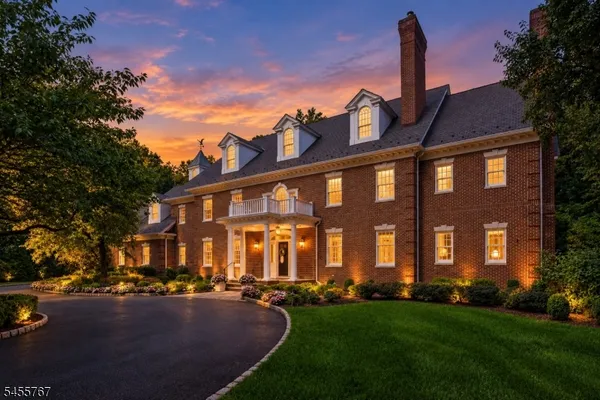 $3,250,000 | 19 Heritage Court, Bernardsville, NJ 07931