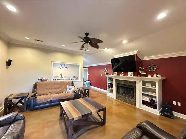 $269,900 | 2591 Schwegmann Drive, Marrero, LA 70072