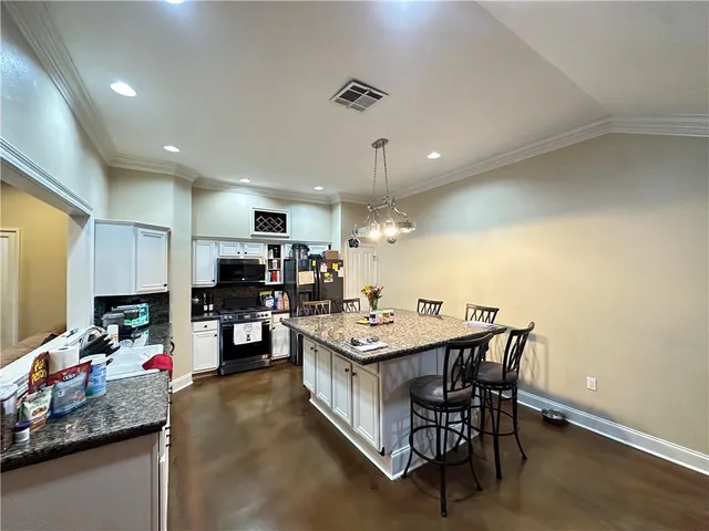 $269,900 | 2591 Schwegmann Drive, Marrero, LA 70072