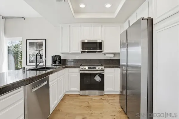 $1,275,000 | 15264 Avenida Rorras, San Diego, CA 92128