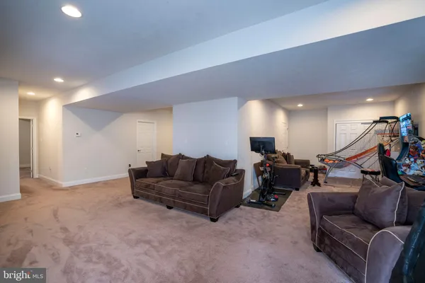 $799,000 | 1735 Woodledge Drive, State College, PA 16803