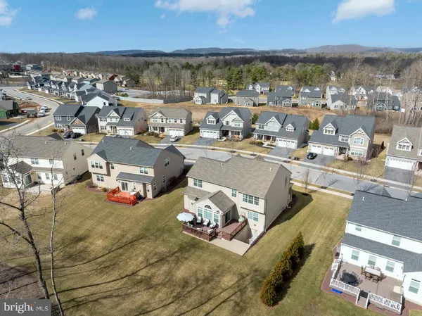 $799,000 | 1735 Woodledge Drive, State College, PA 16803